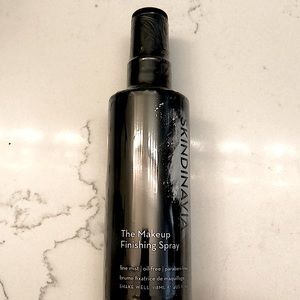Skindinavia Makeup Finishing Spray NWT Sealed